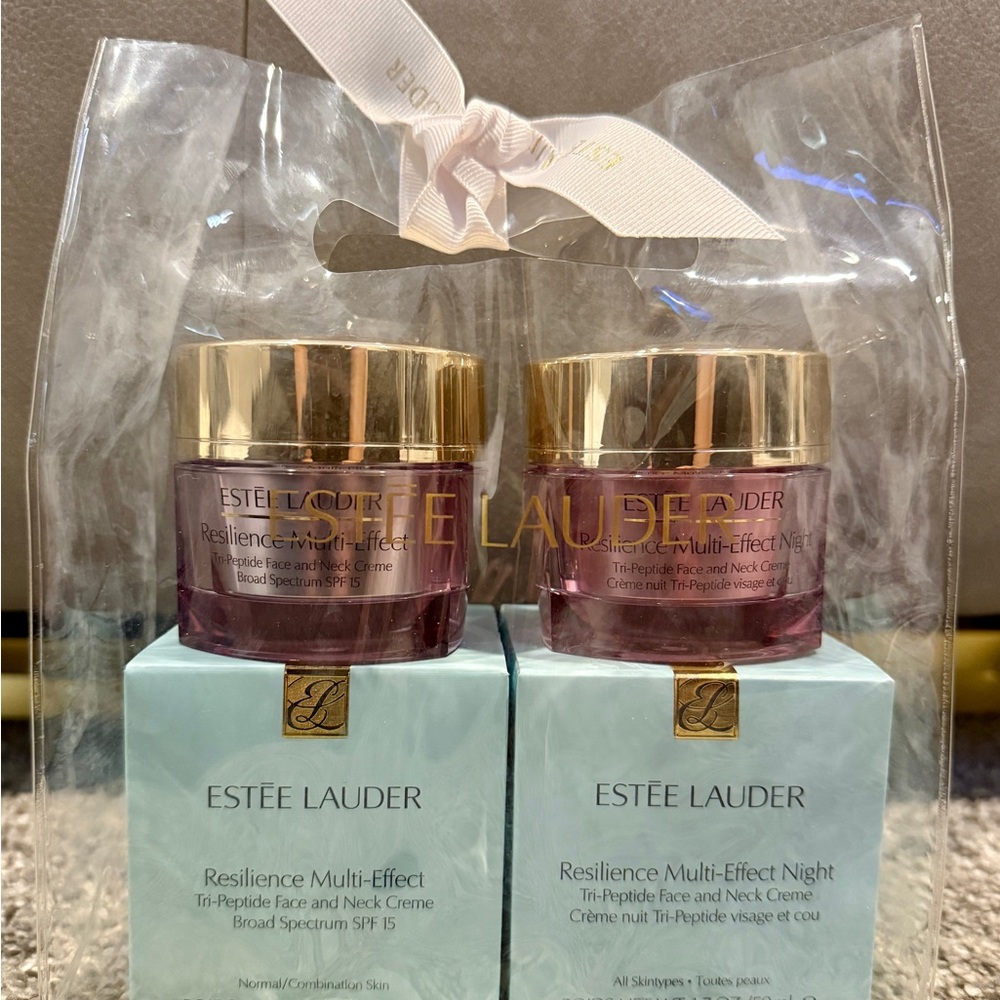 Estee Lauder Resilience Multi-Effect Skincare Set